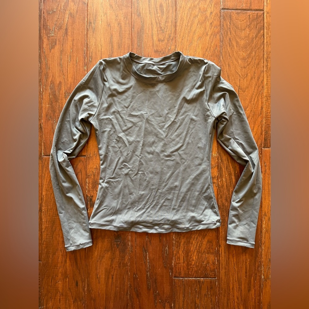 SKIMS Long Sleeve Swim Top Gun Metal Size Small
